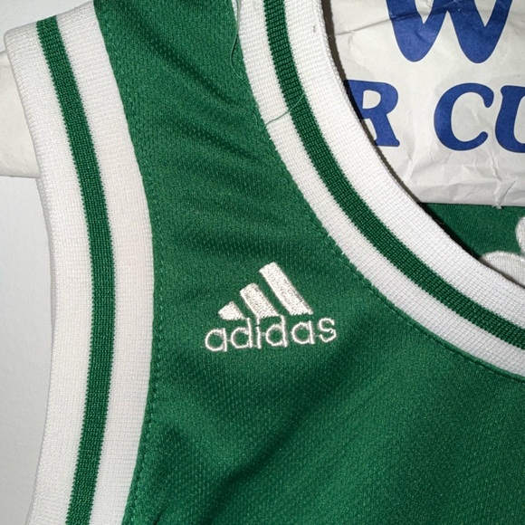 Kids Celtics Jersey. Size Large. - Picture 4 of 11